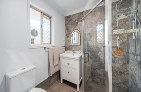 NDIS participant supported independent living location Birkdale Redlands